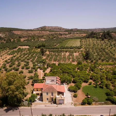 Archontiko Dimitra Lodge Kalyves